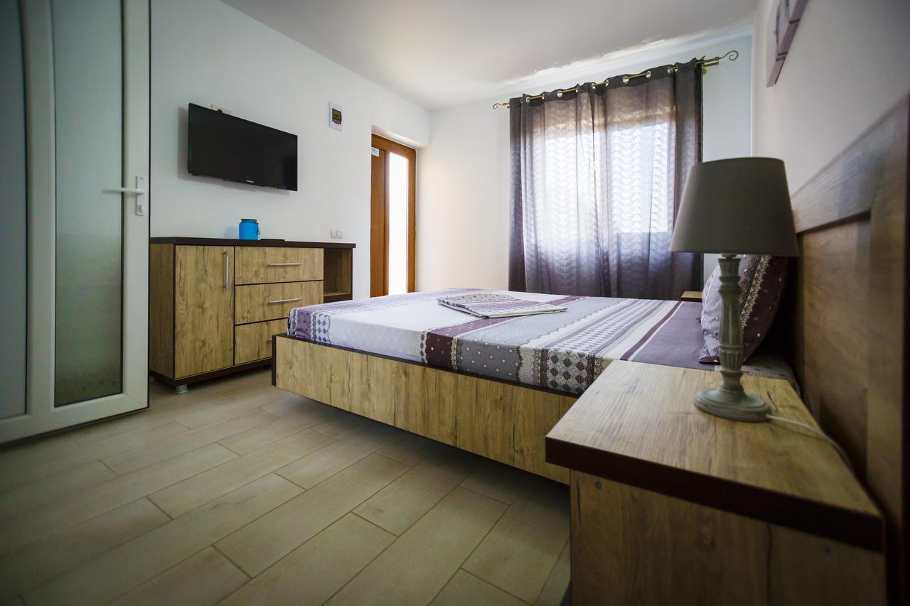 Pensiunea Casa Tudorascu Hotel Vama Veche Bagian luar foto